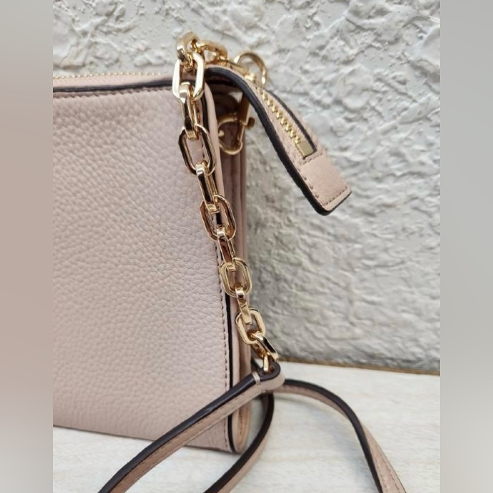 Tory Burch Pink Kira Pebbled Leather Top Zip Crossbody Wallet - Picture 5 of 6